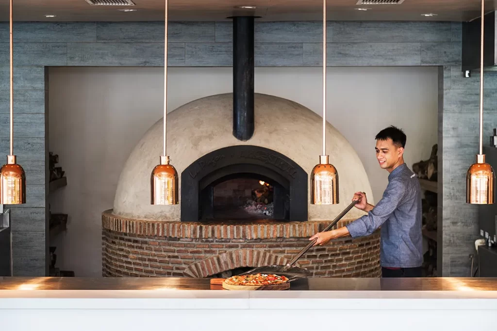 Pizza oven