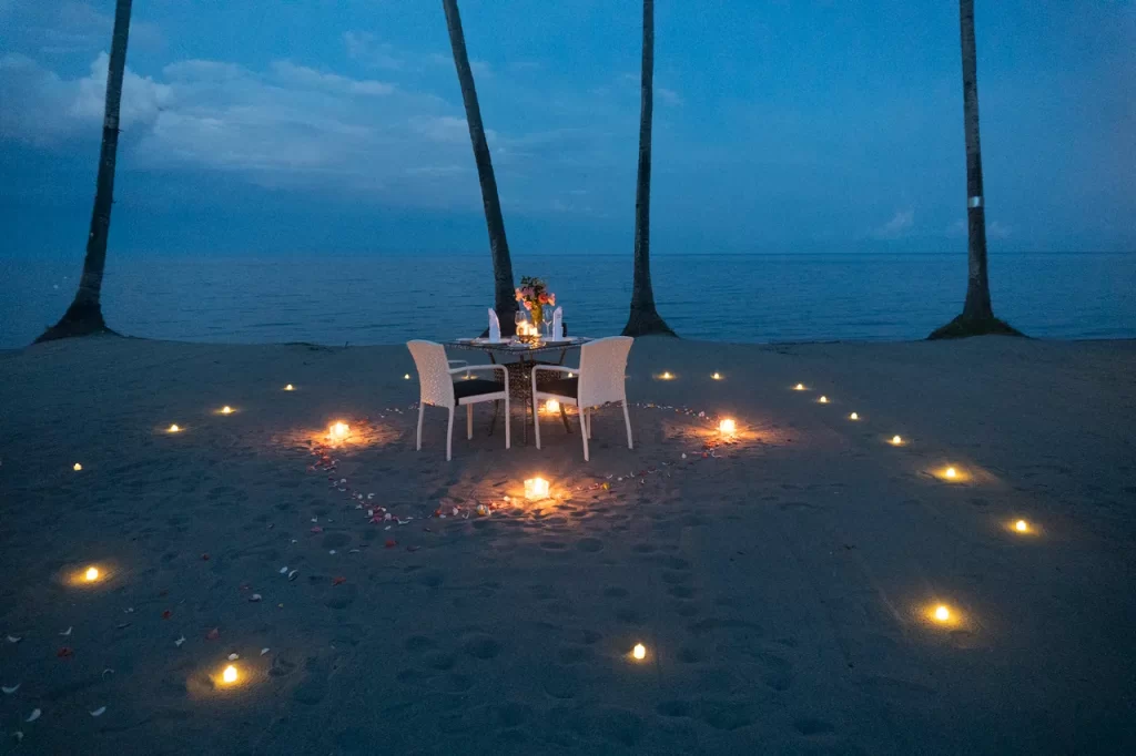 Private dining on the beach Private dining on the beach