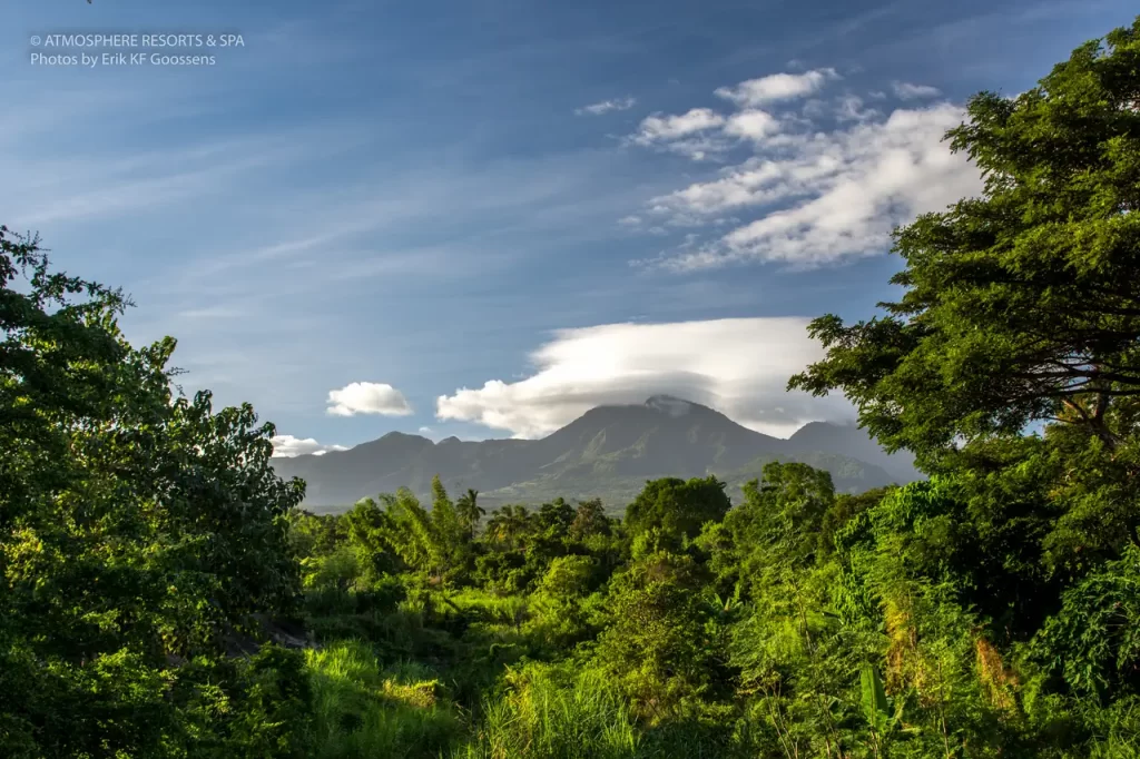 View of Mt. Talinis Mount Talinis Negro Oriental