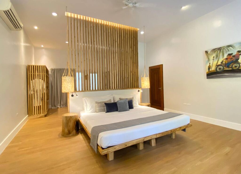 Deluxe Superior Suite interior