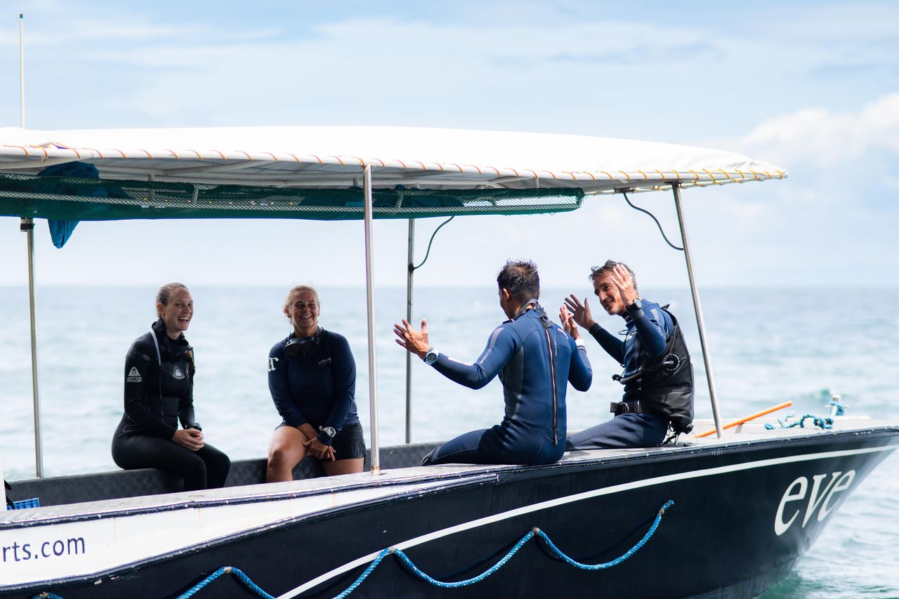 Shore dives in Dauin using a speed boat