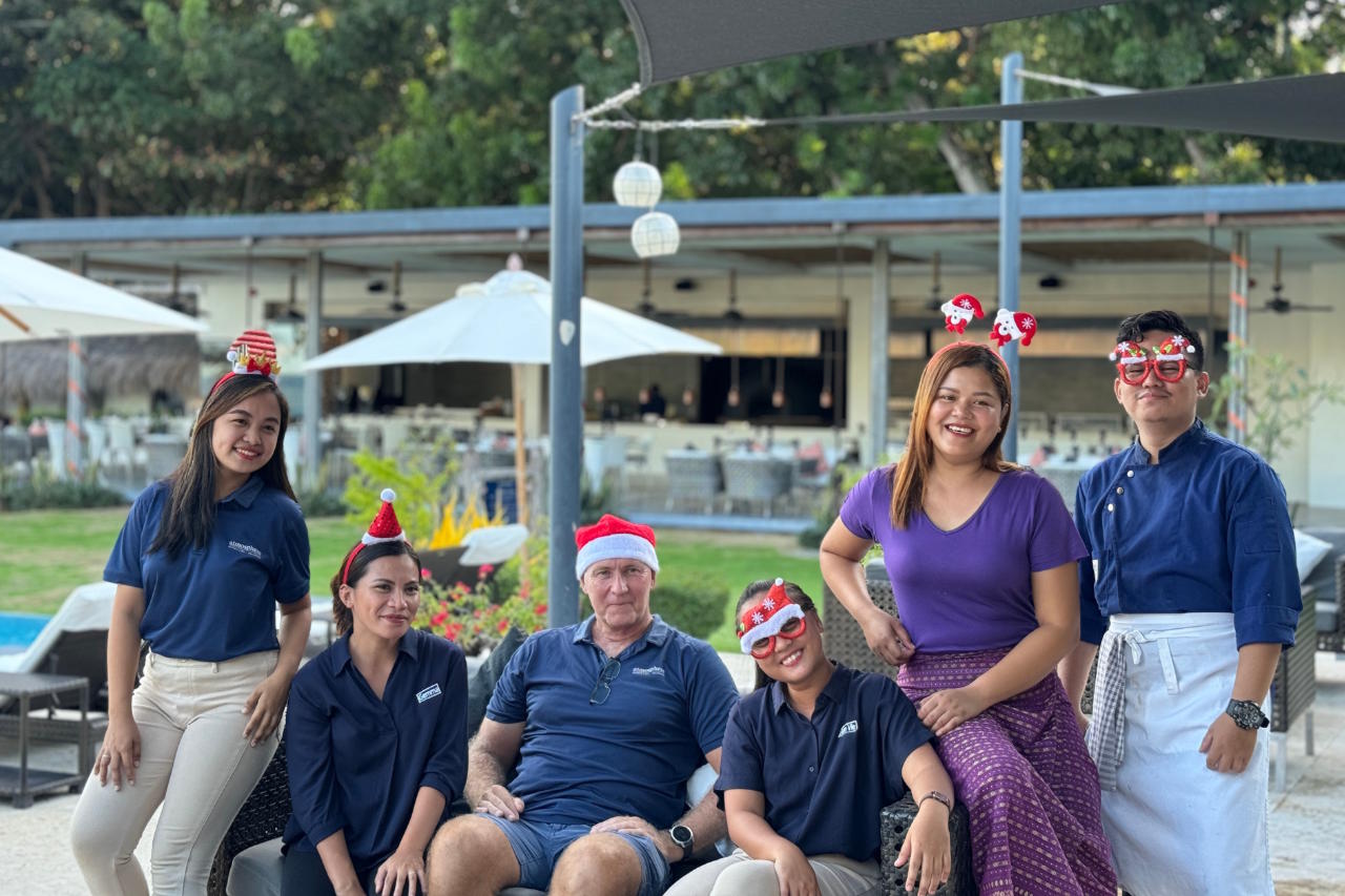 Tropical Christmas vacation in the Philippines with Atmosphere Resorts